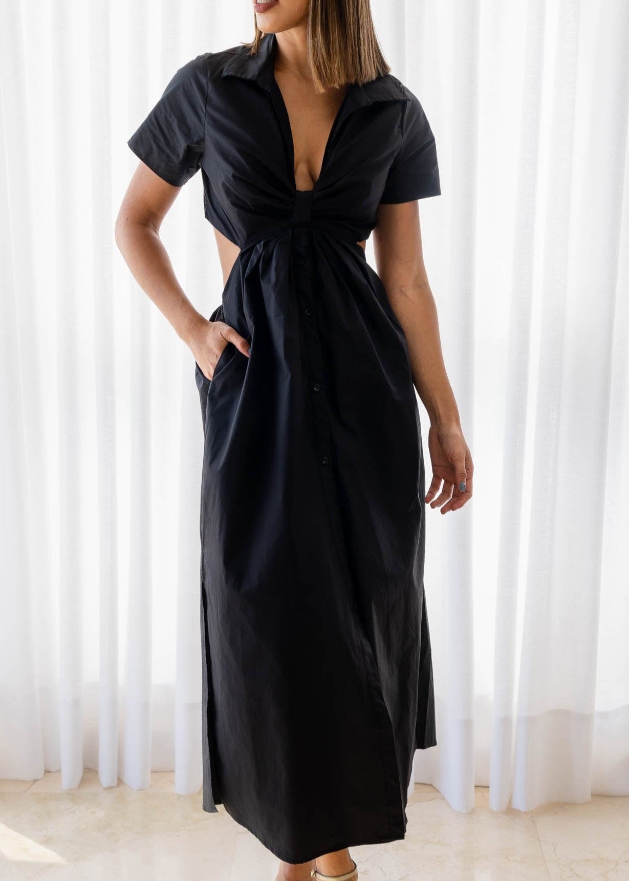 Vestido Negro Aberturas