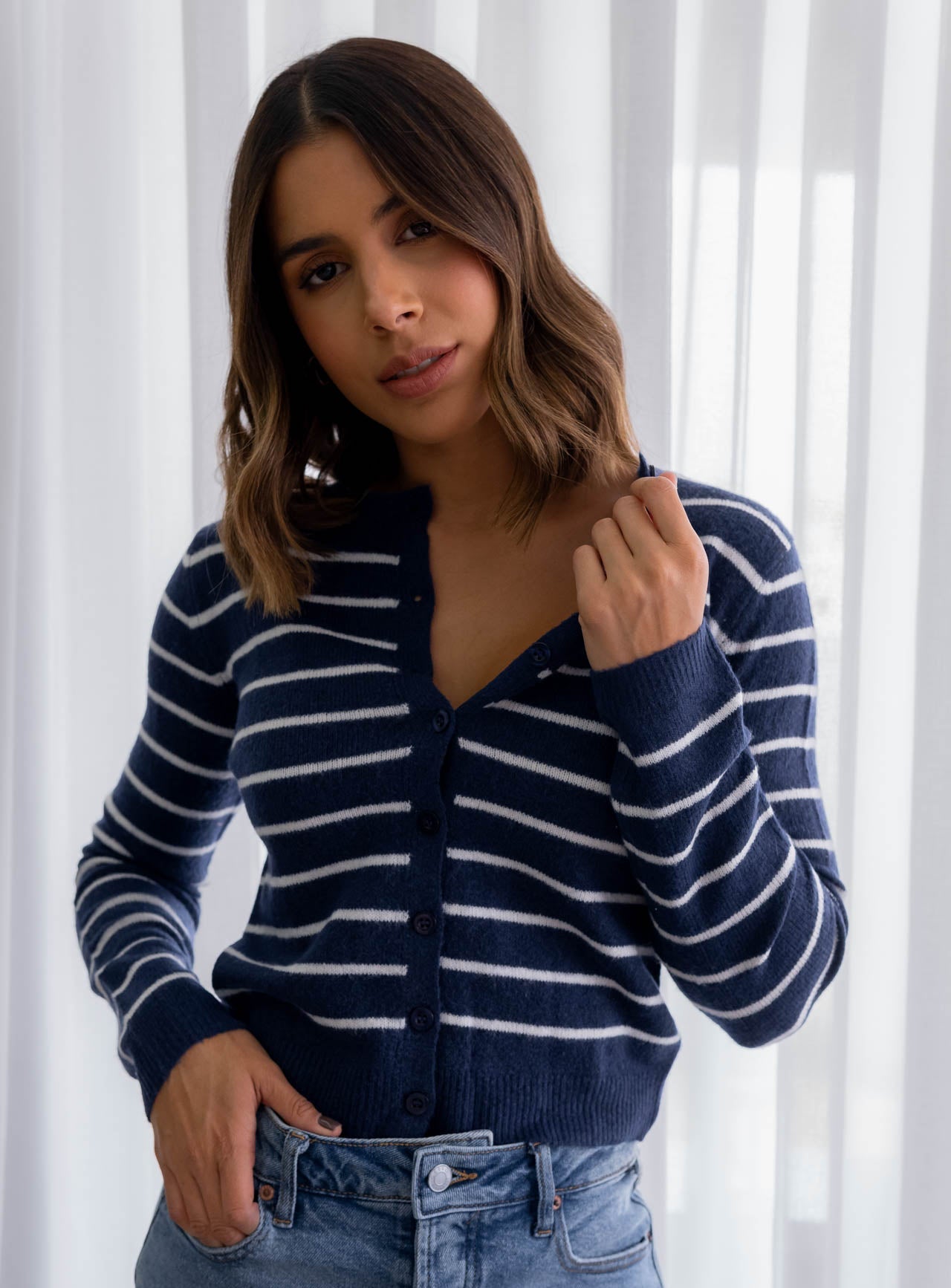 Cardigan Azul Lineas