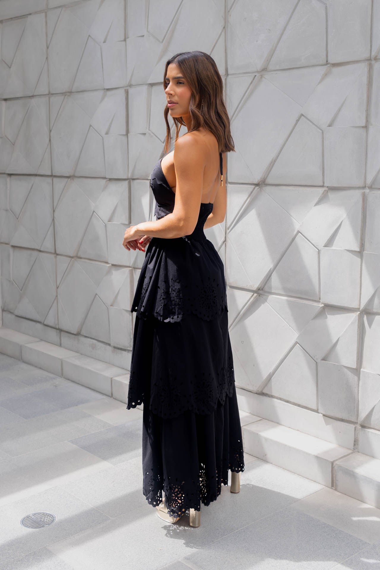 Vestido Escotado Detalles