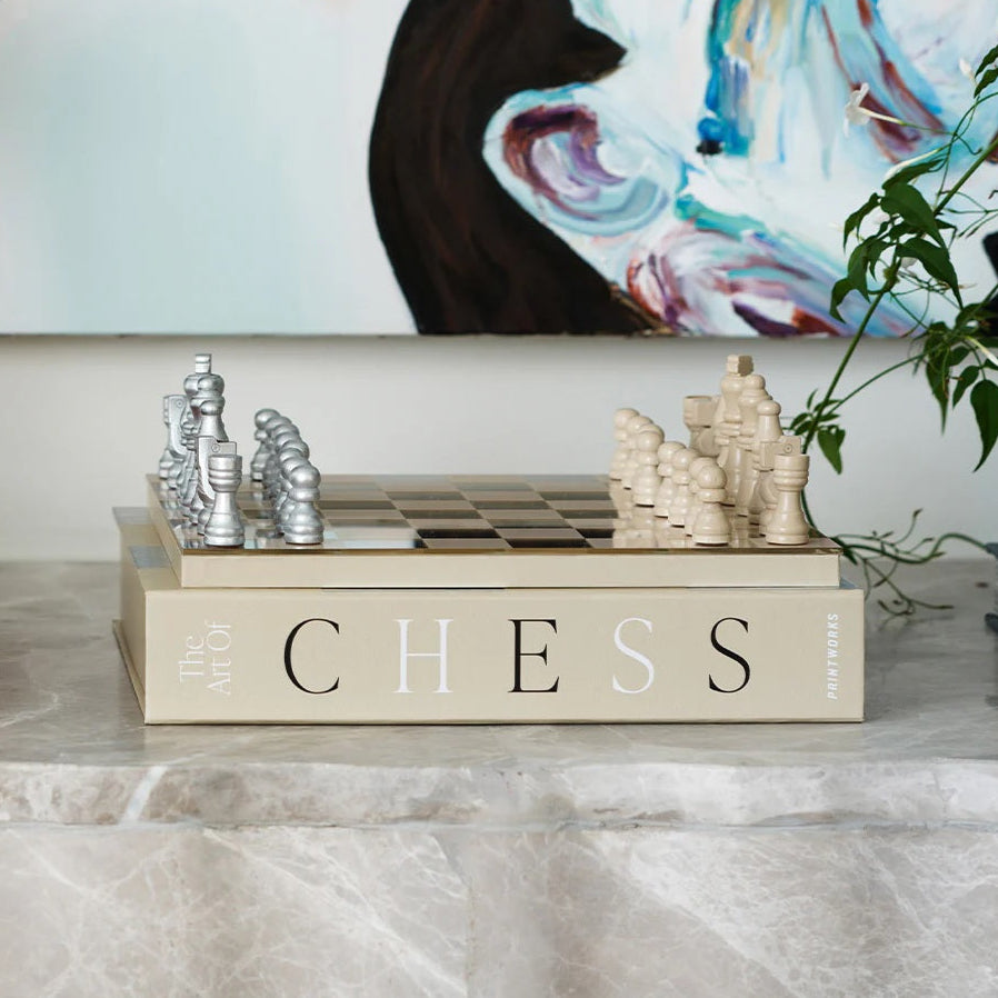 Chess Mirror