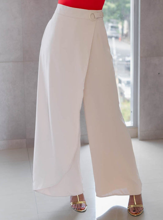 Pantalon Beige con Volado