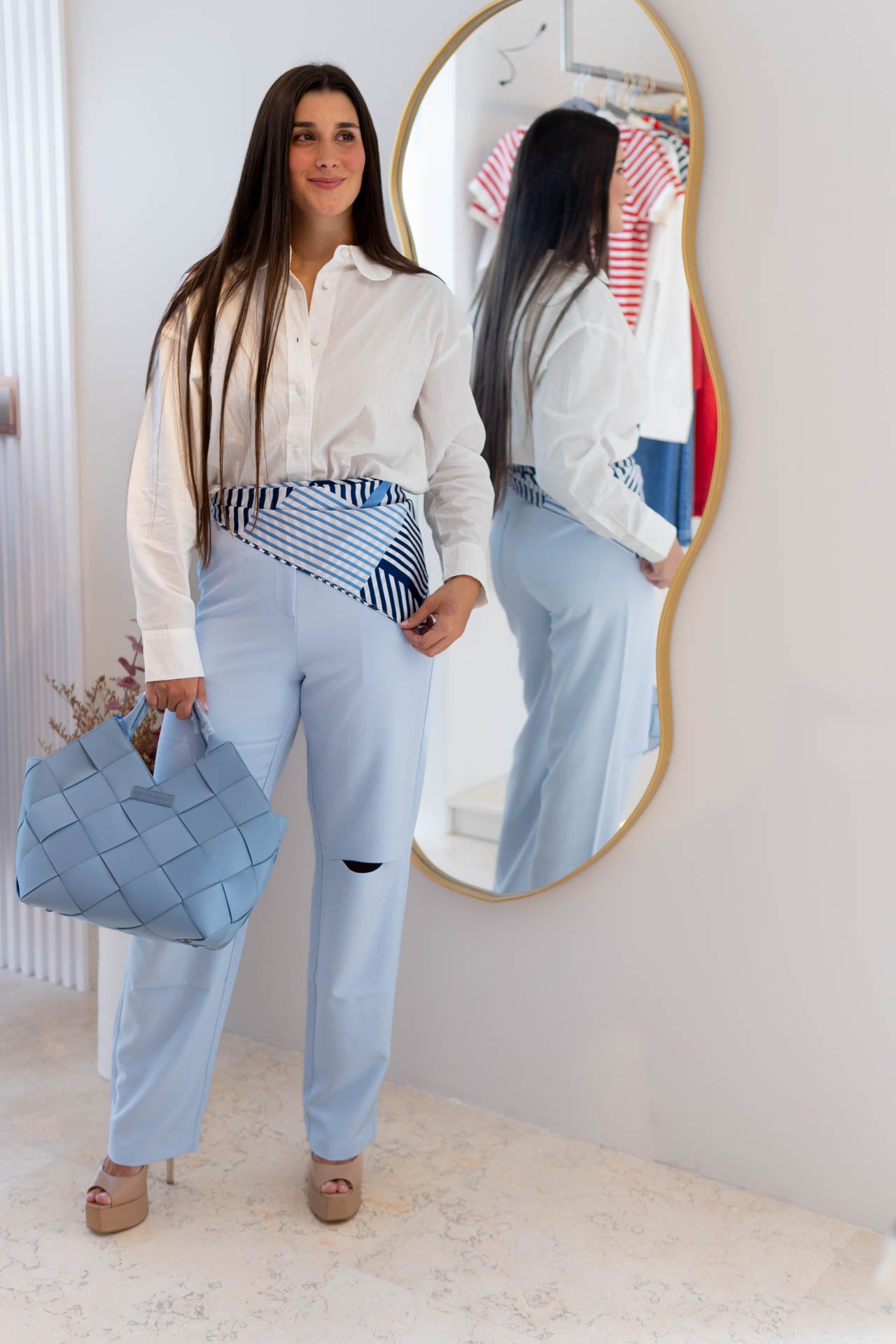 Pant Azul Huecos Rodilla