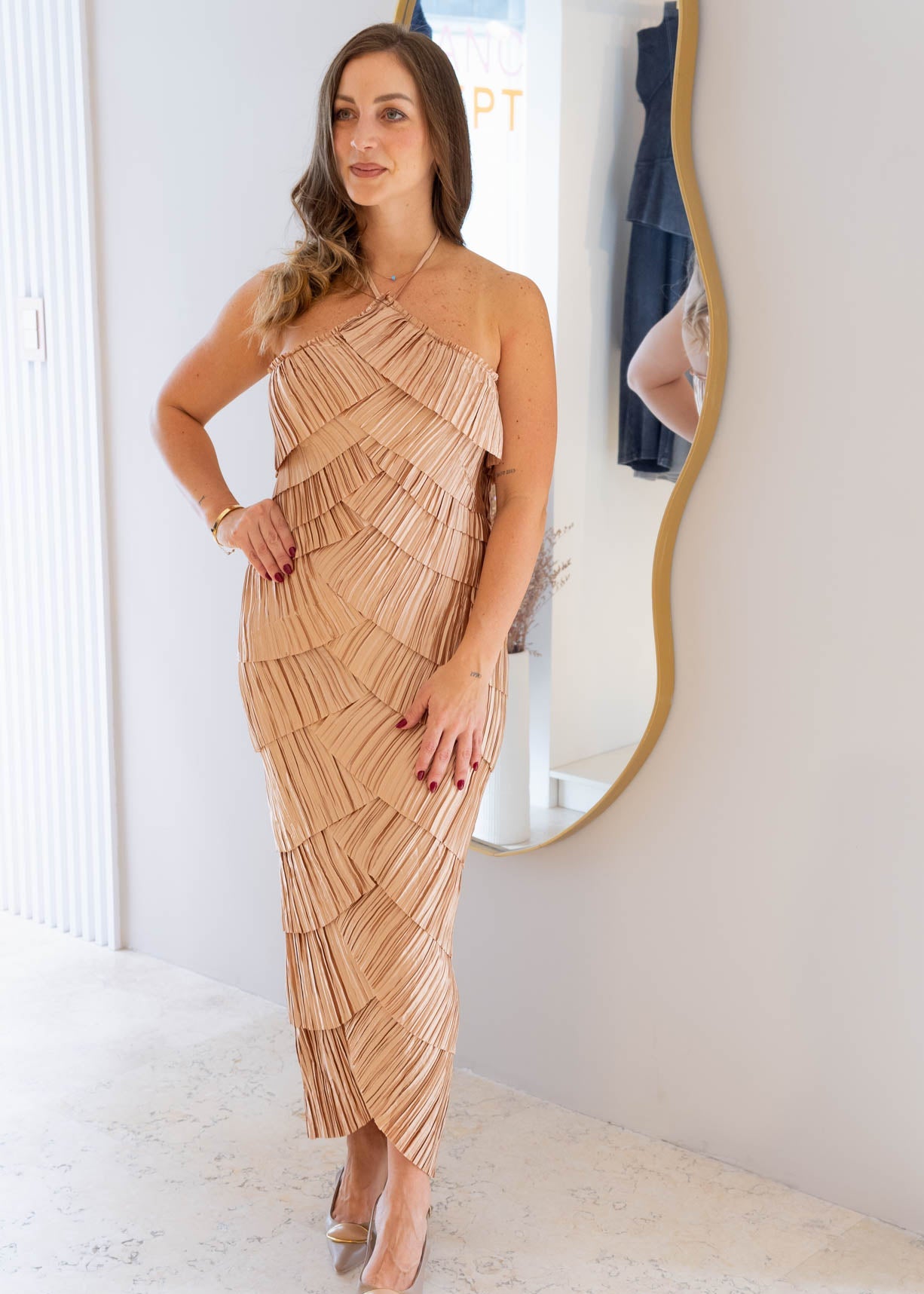 Vestido Dorado Volados