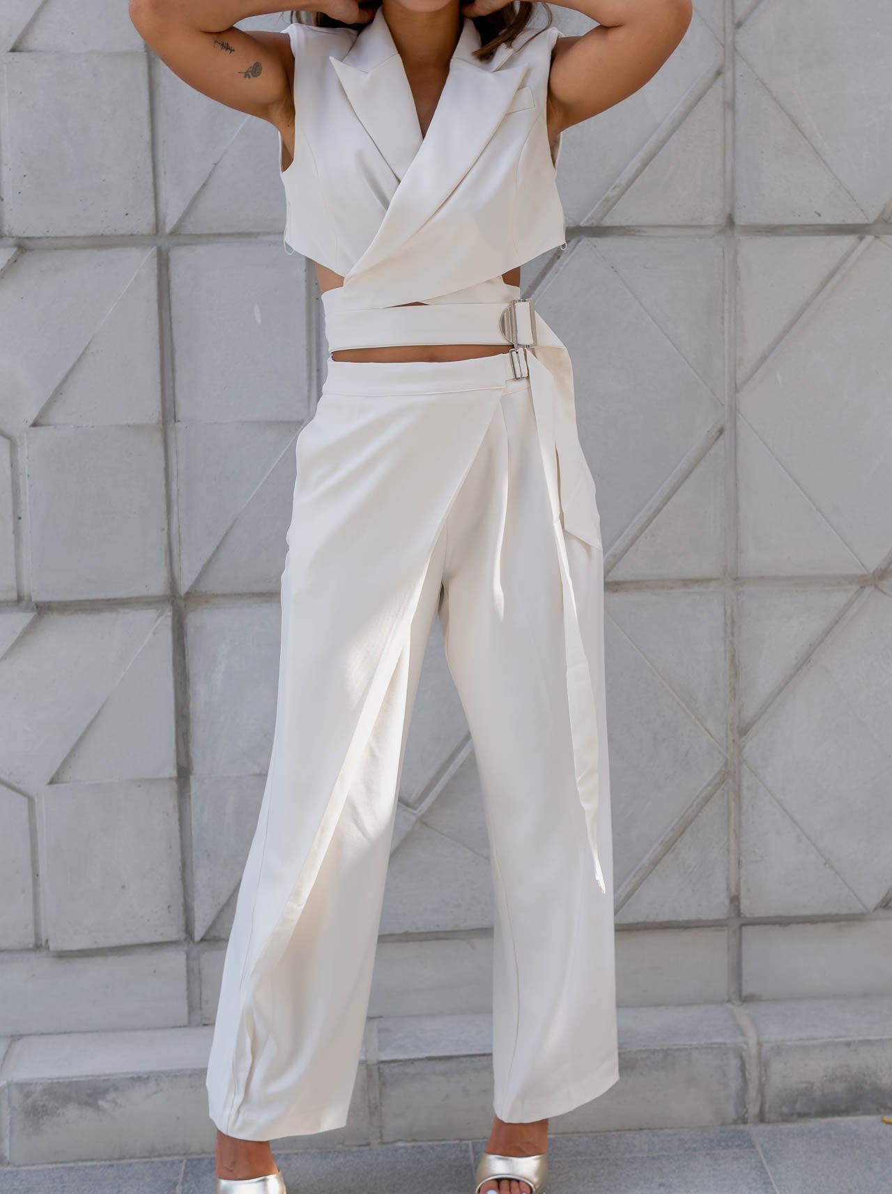 Set Chaleco Cruzado Blanco