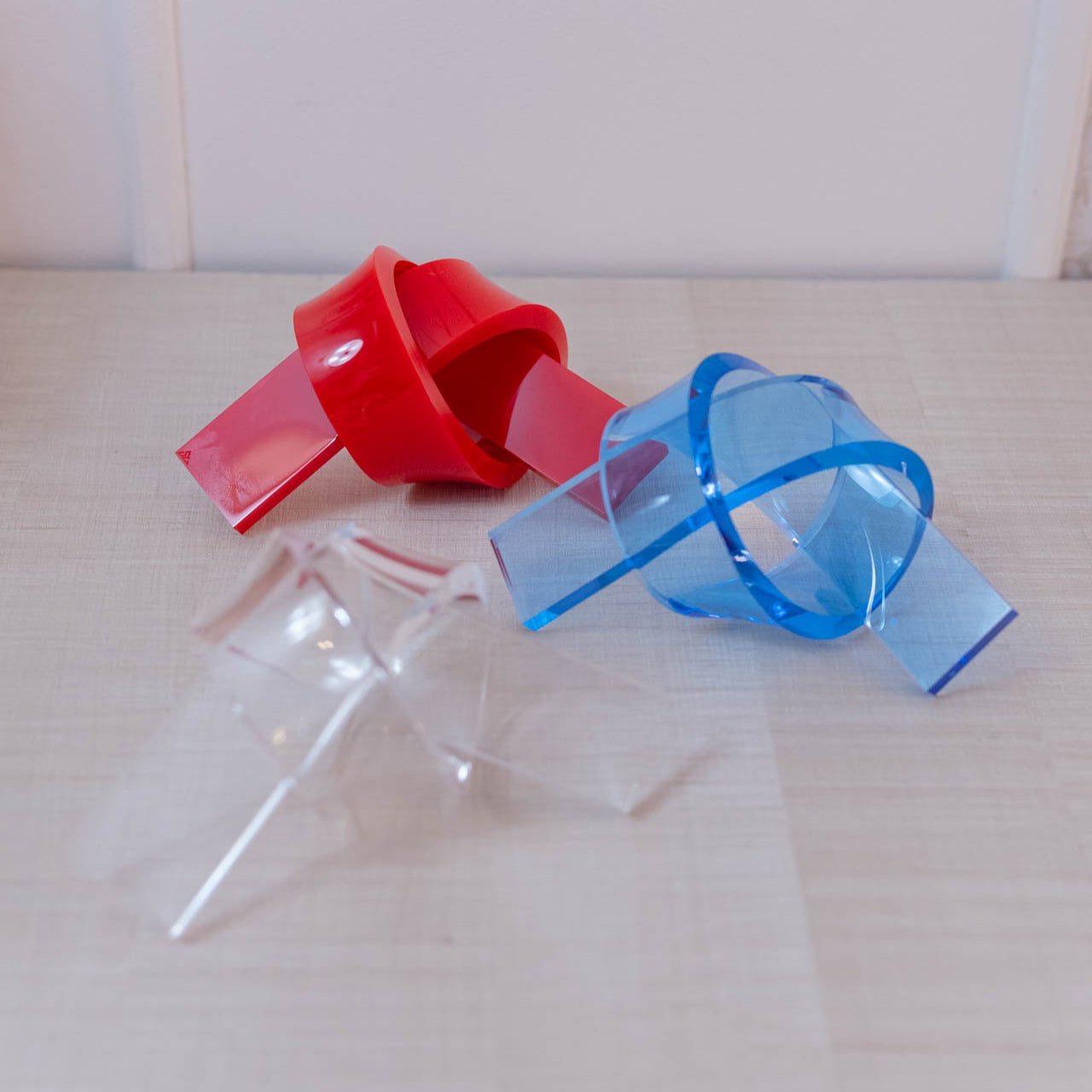 Nudo Acrilico Pequeño