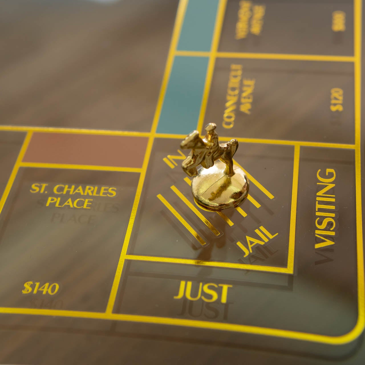 Monopoly Prisma Glass Edition